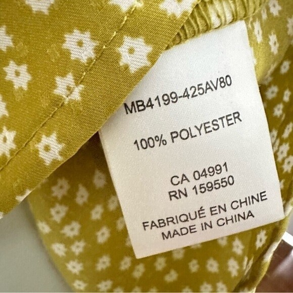 Carolina Belle Montreal Floral Short Sleeve Blouse Size Large - Picture 9 of 13